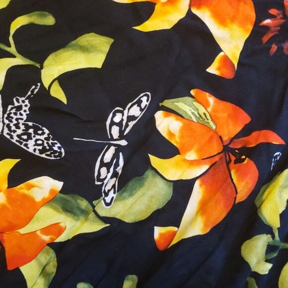 Soft Surroundings tropical flower skirt sz med - Picture 2 of 2